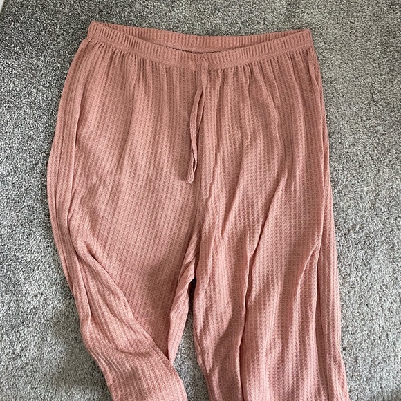 Women’s Rose Pink Long Sleeved and Pants Pajama Set - Picture 3 of 3